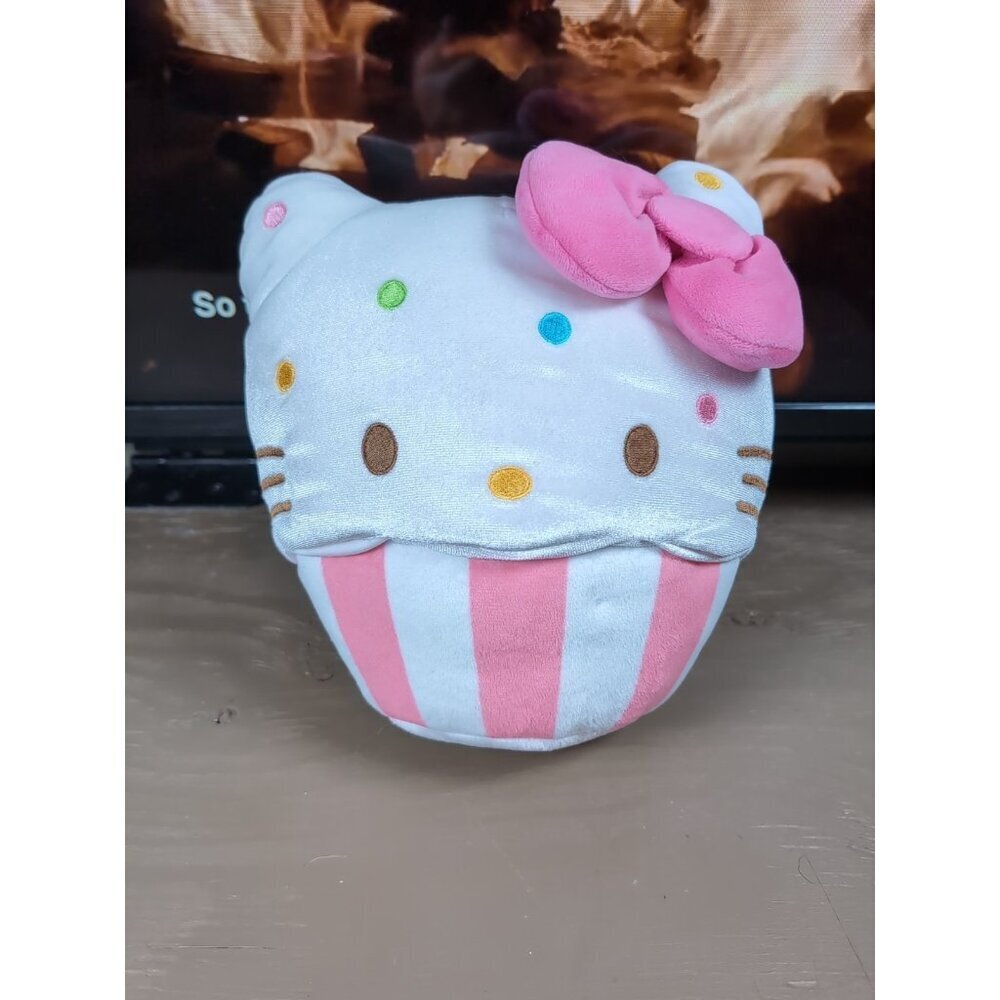 Hello Kitty Cupcake Plush Sanrio - Officially Licensed